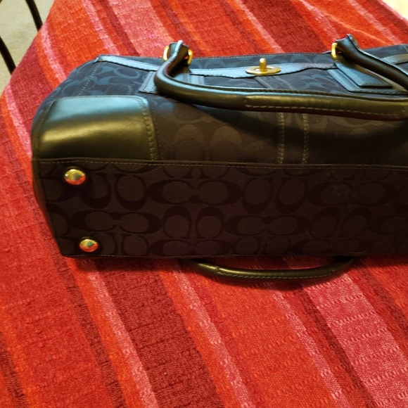 Original  coach  bag in leather - Picture 4 of 4